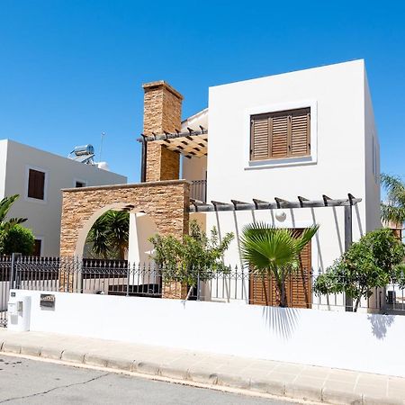 Villa Alexandra By Ezoria Villas アヤナパ エクステリア 写真